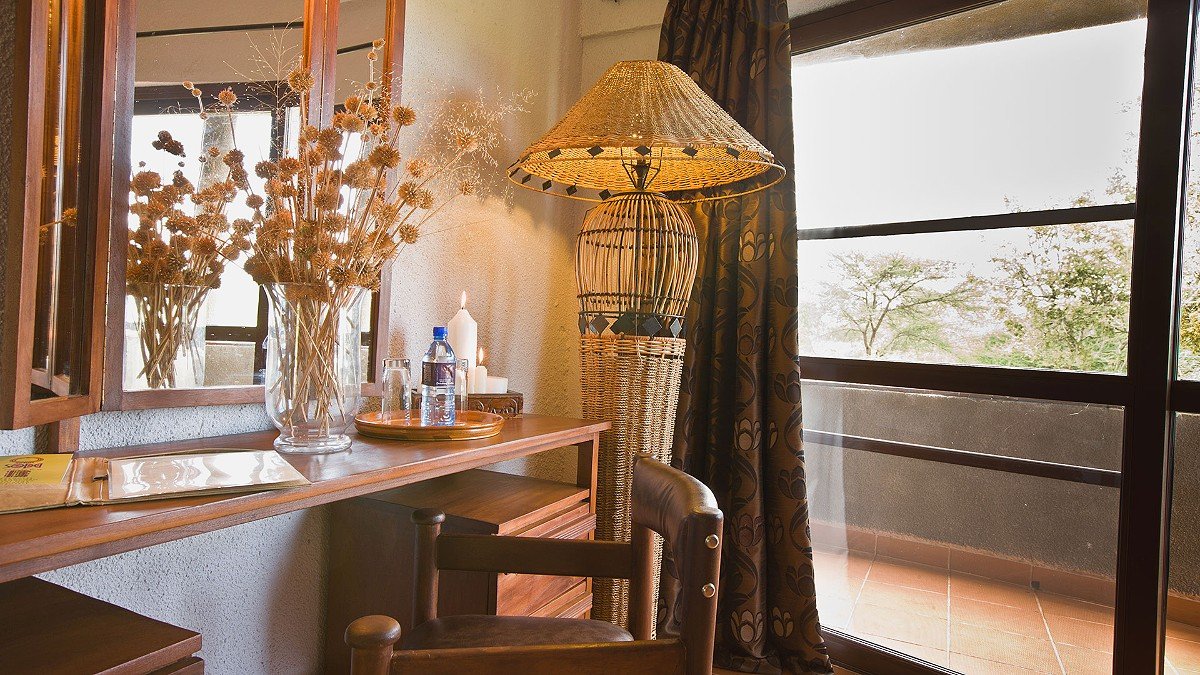 room details 2D3FB1E43 28D2 2ED4 E3AB B416D30B4256