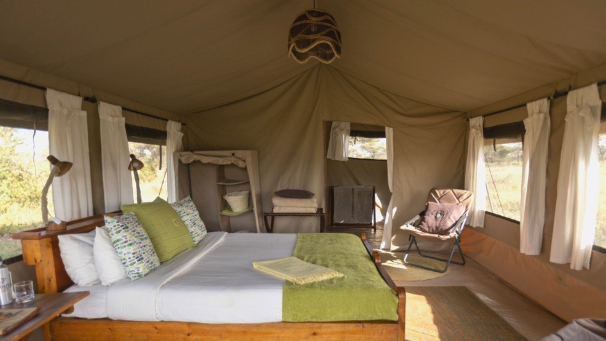 serengeti north wilderness camp double guest tent min scaled e1749055873658