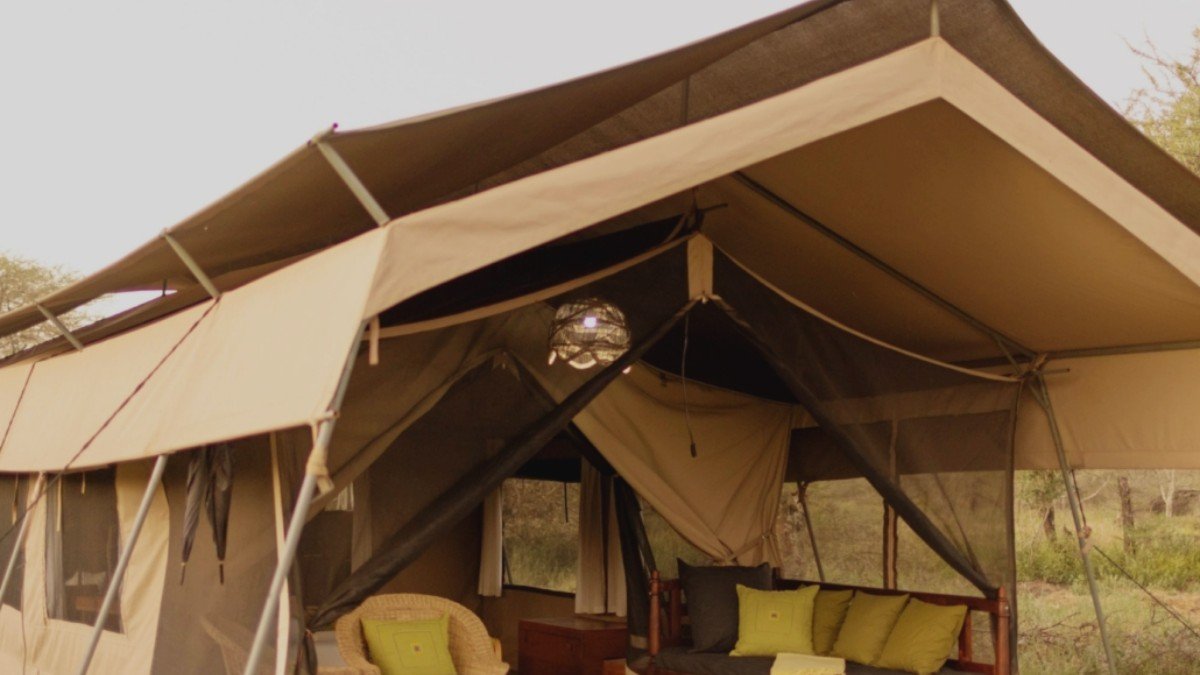 serengeti north wilderness camp side view of tent 1 min scaled e1749056804201
