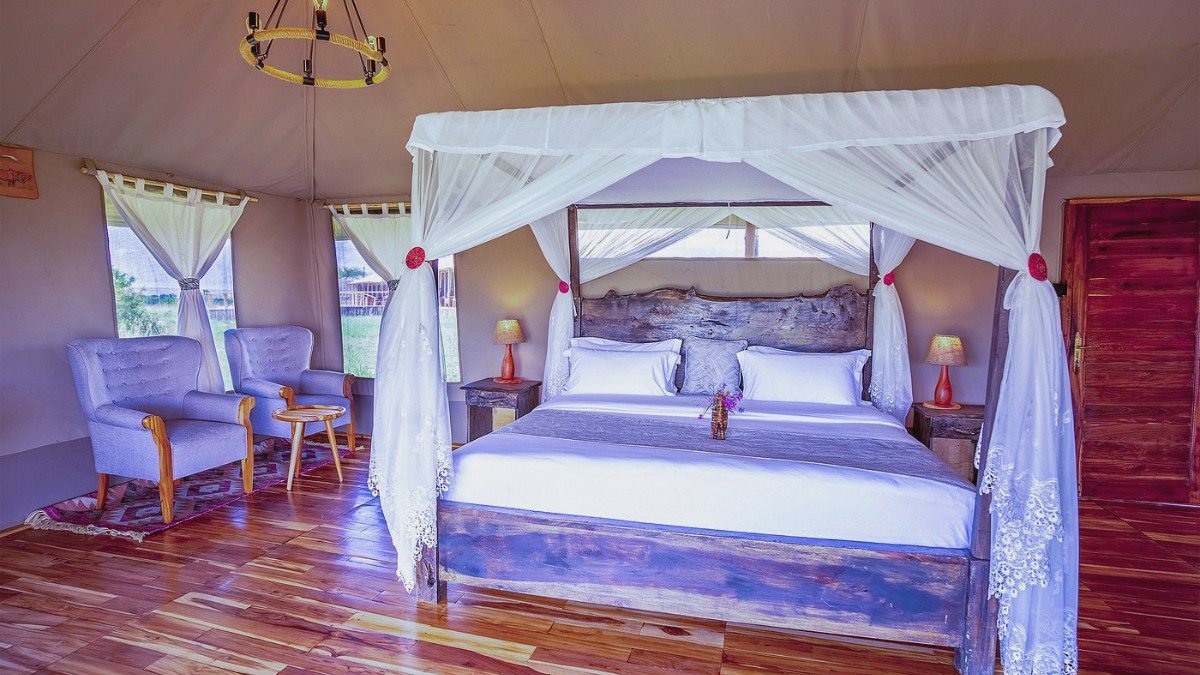 king size bed from a